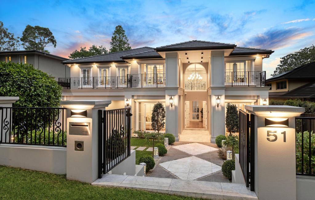 51 Ayres Rd, St Ives, NSW 2075