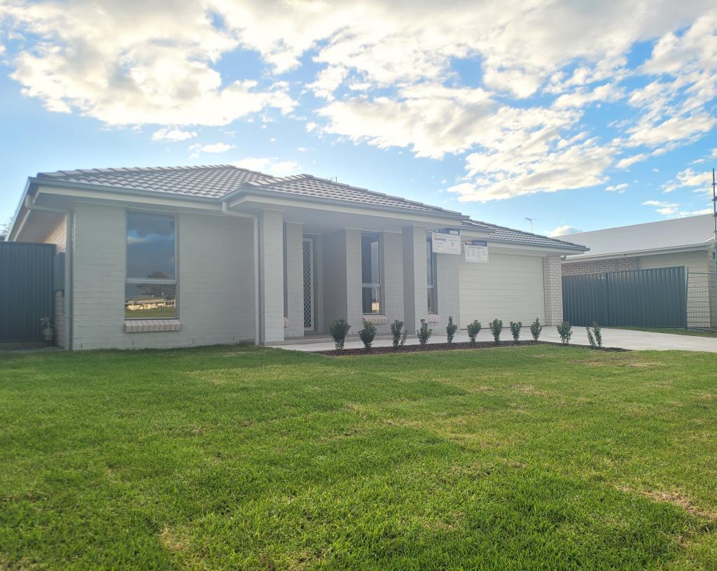 38 SEBONACK ST, HEDDON GRETA, NSW 2321