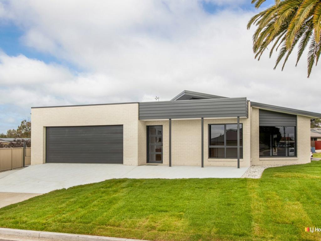 2/2 Links Ct, Shearwater, TAS 7307