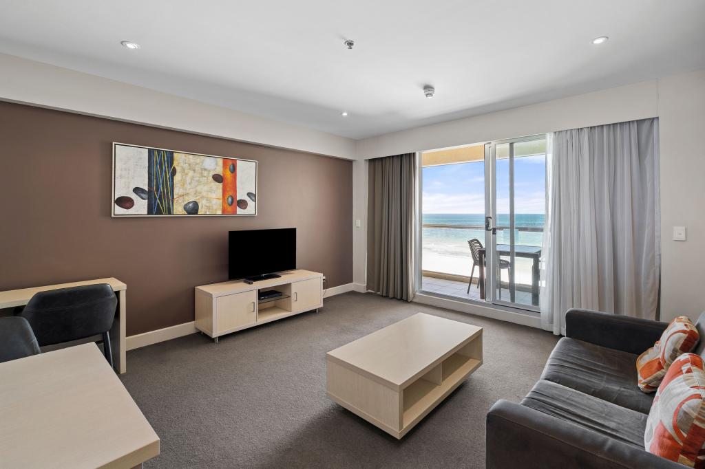 518/16 Holdfast Prom, Glenelg, SA 5045