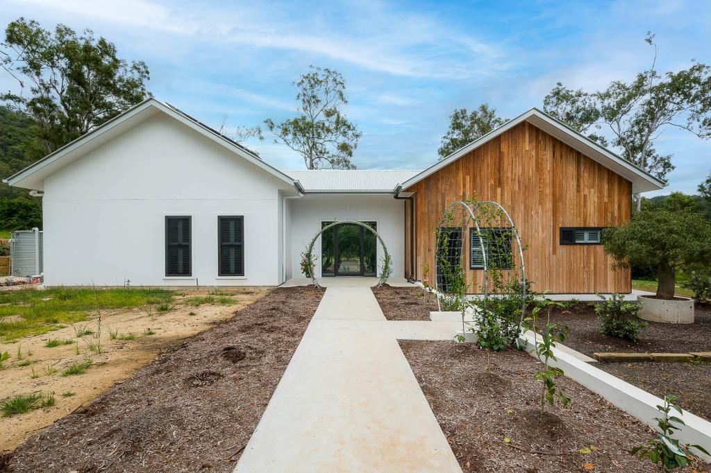 38A REINERS RD, HIGHVALE, QLD 4520