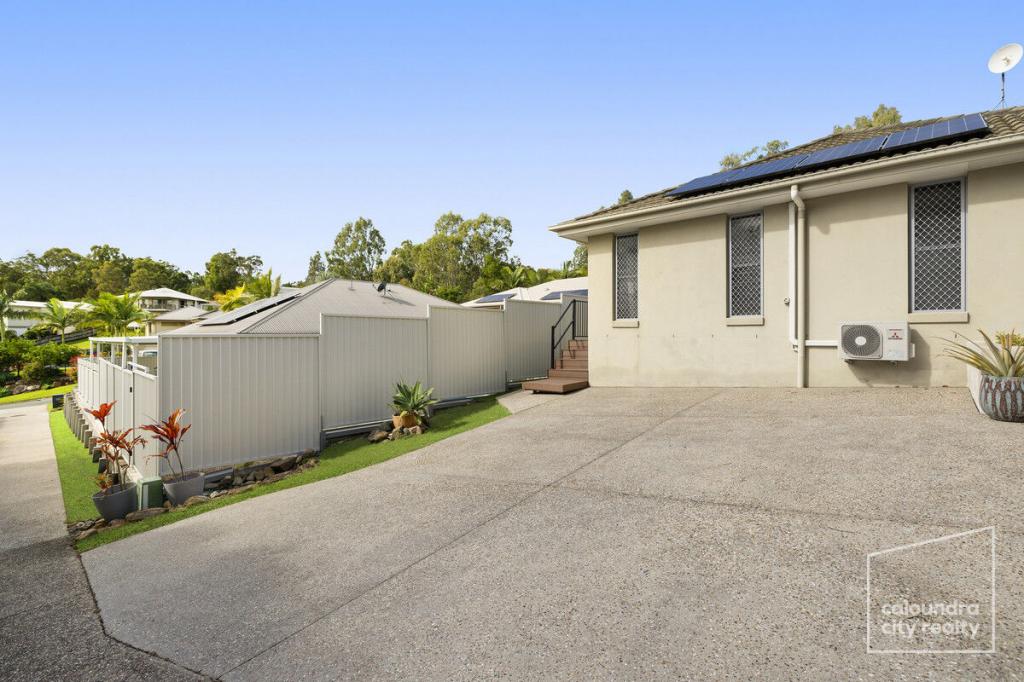 16 MIDDLE CREEK RD, LITTLE MOUNTAIN, QLD 4551
