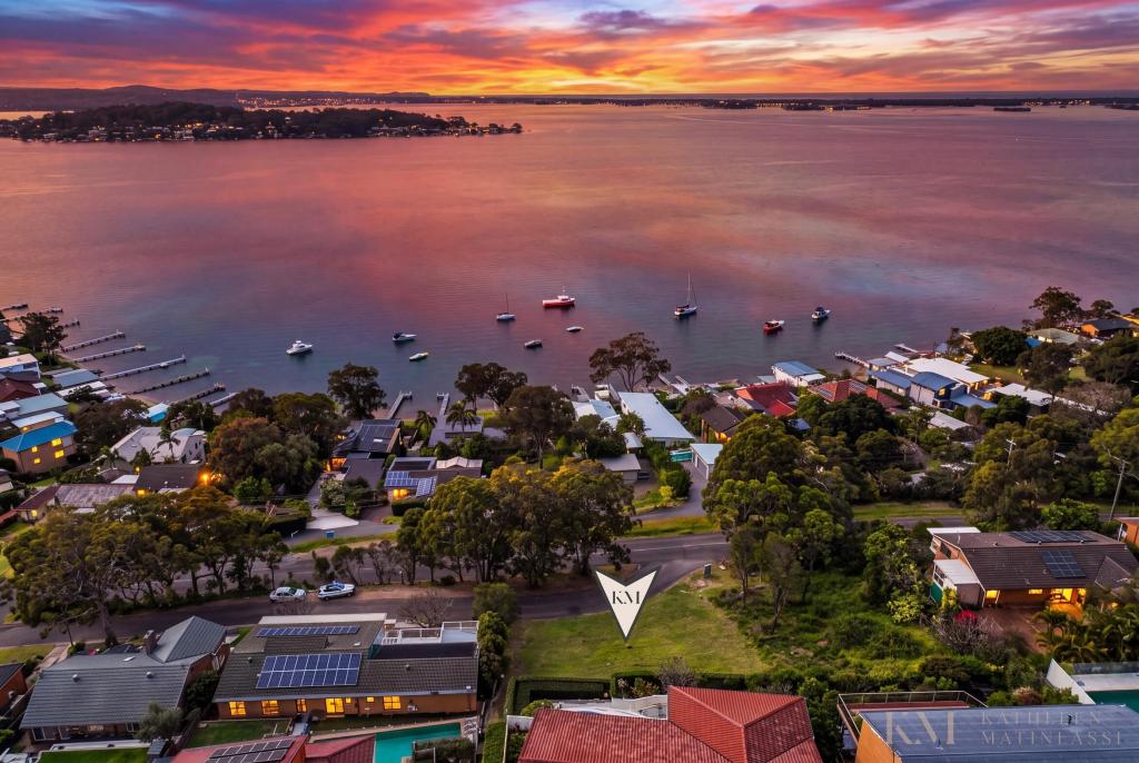 152 Fishing Point Rd, Fishing Point, NSW 2283