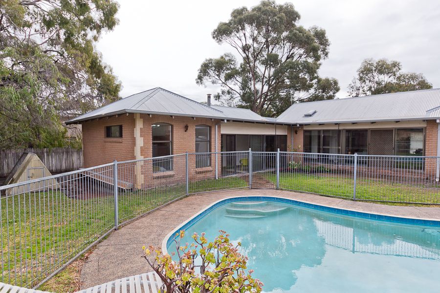 58 Gallop Rd, Dalkeith, WA 6009