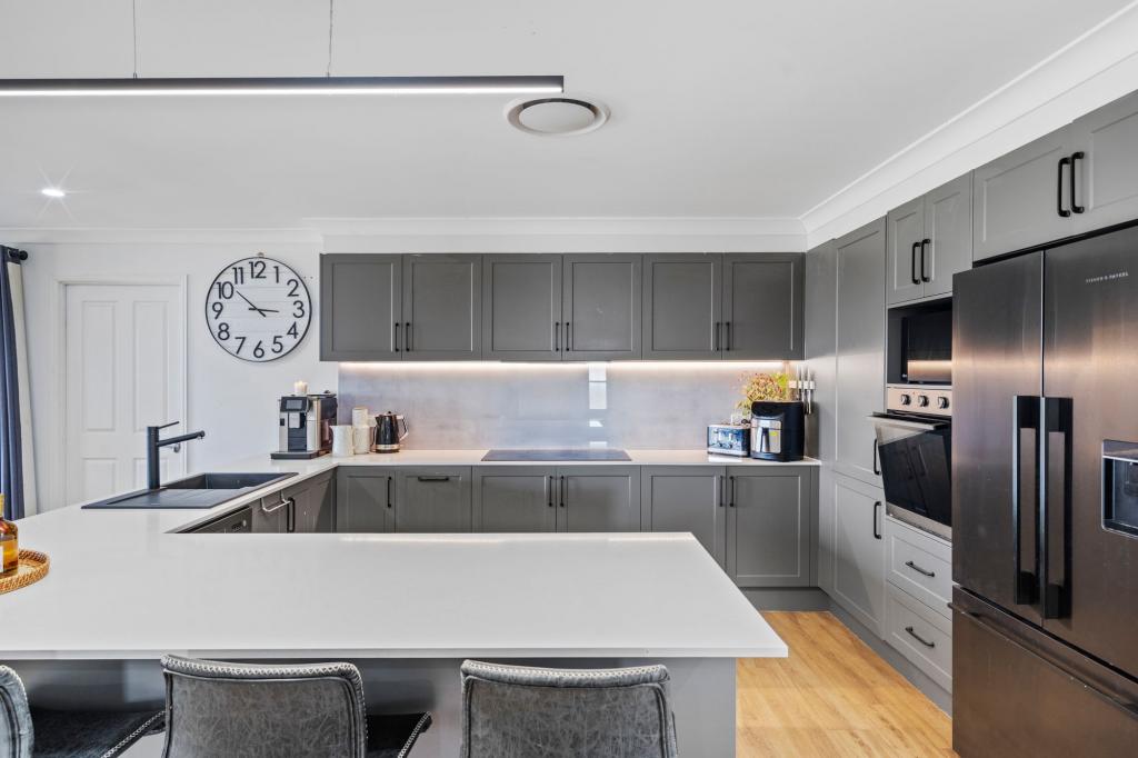 68 Karall St, Ormeau, QLD 4208