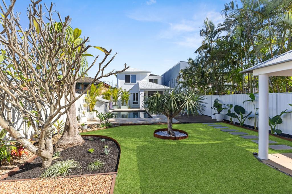 44 Palmtree Ave, Scarborough, QLD 4020