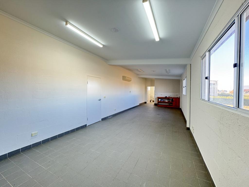 1/18 Holland Rd, Polo Flat, NSW 2630