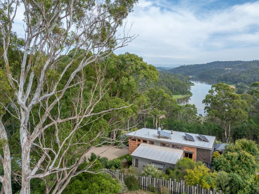 2 Riverview Cres, Tathra, NSW 2550
