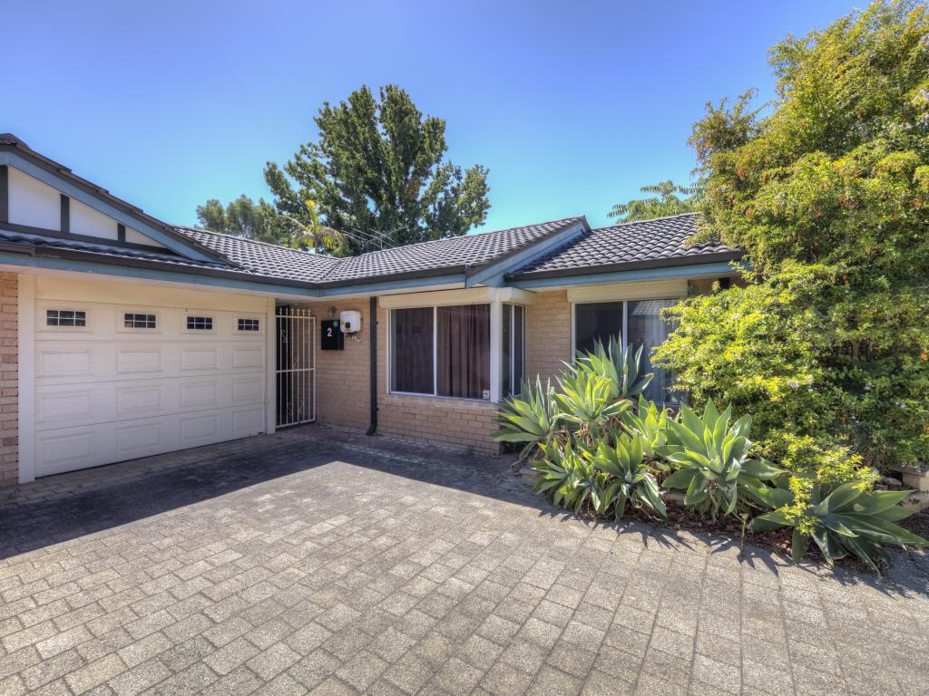 2/117 Keymer St, Belmont, WA 6104