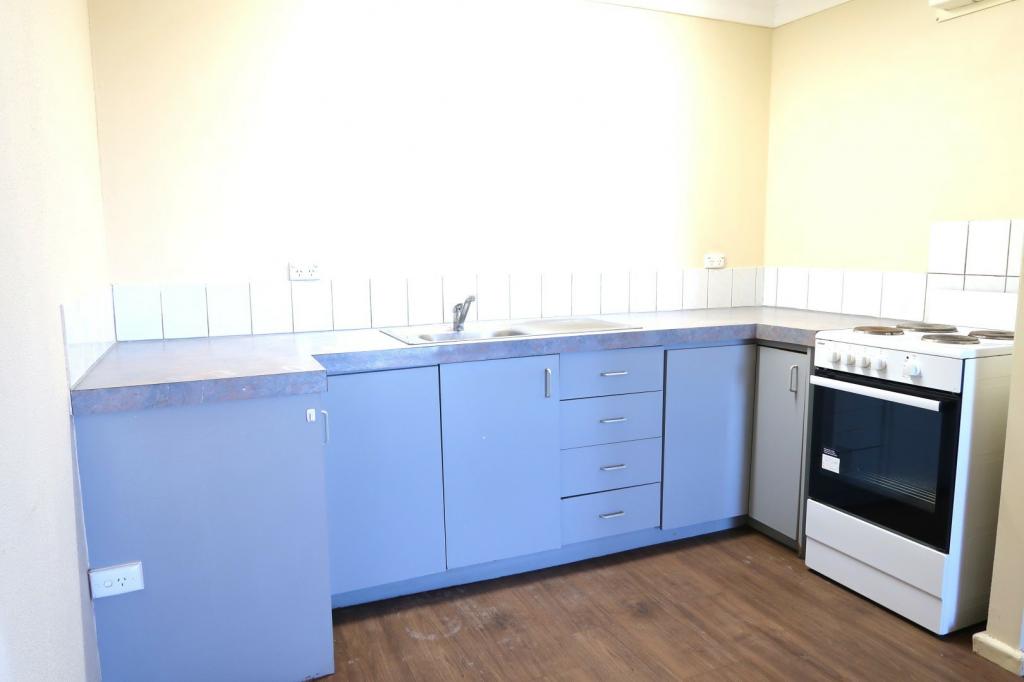 10/2 Scadden Rd, South Hedland, WA 6722