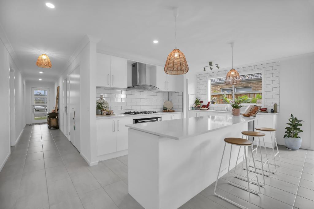 8 Moorhouse Ct, Yarragon, VIC 3823