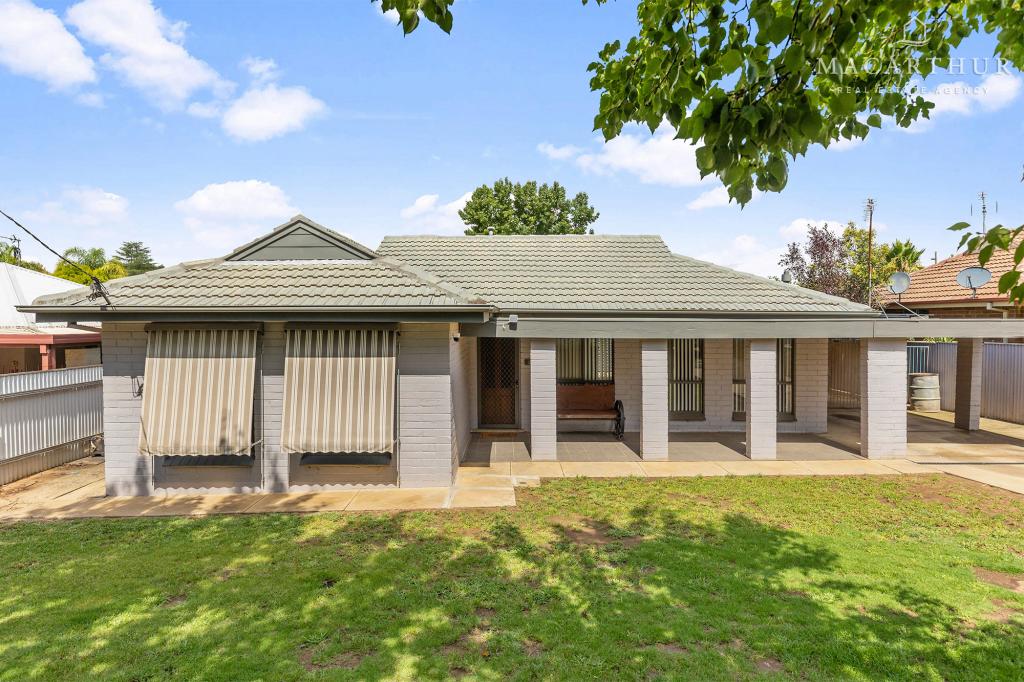 16 Walana Cres, Kooringal, NSW 2650