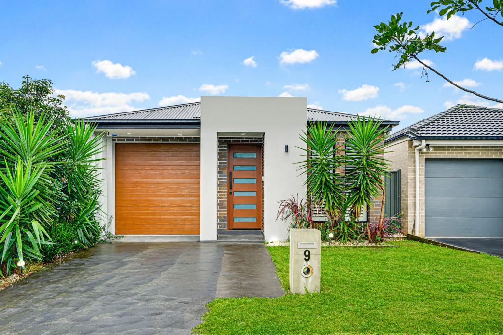 9 Myrtle St, Gregory Hills, NSW 2557