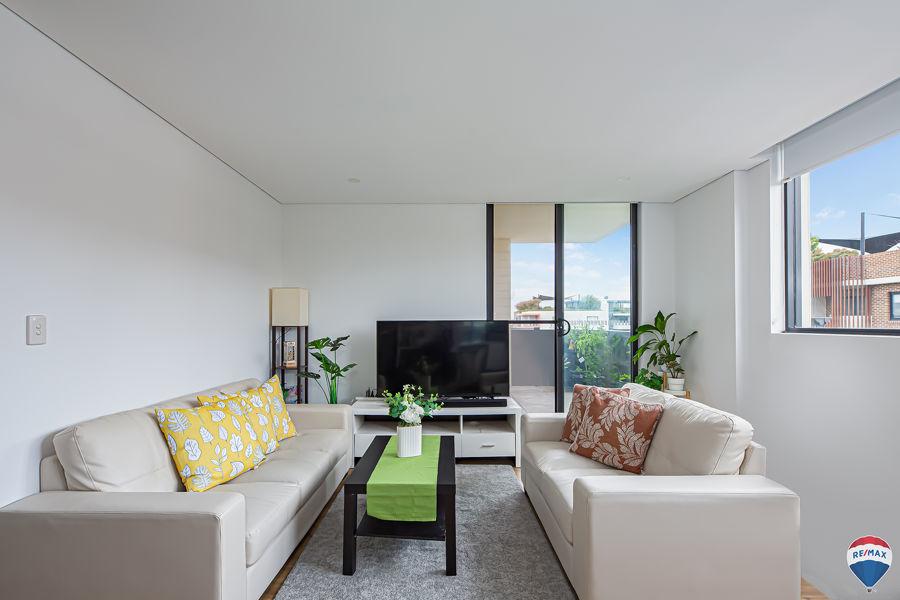 512/10 Carinya St, Blacktown, NSW 2148