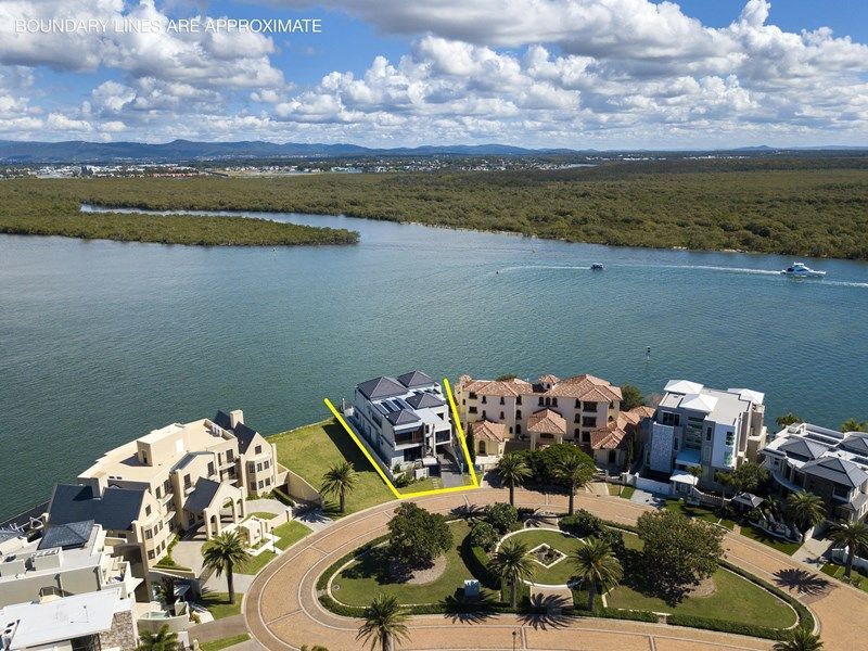 51 Knightsbridge Pde E, Paradise Point, QLD 4216