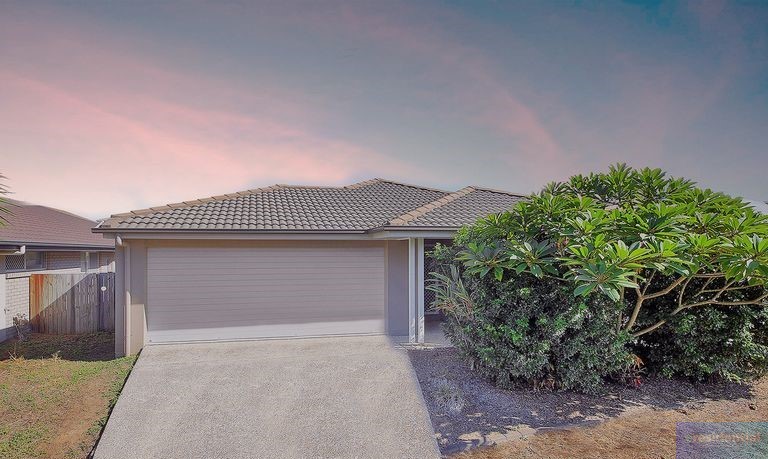 3 Penfolds Ct, Holmview, QLD 4207