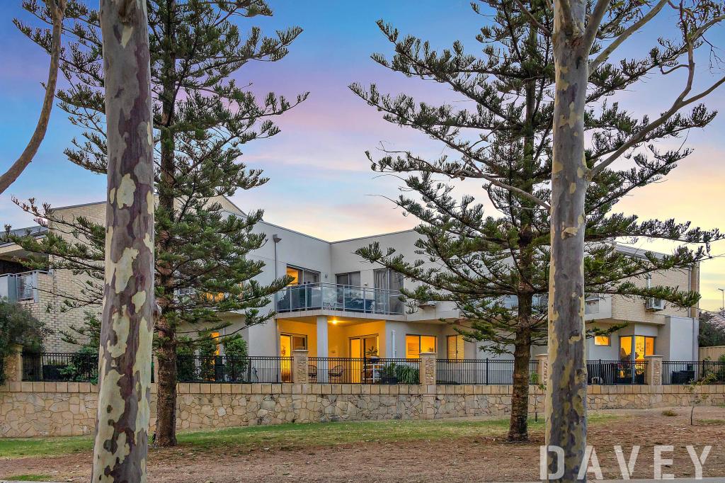 1/12 Burnley Way, Butler, WA 6036
