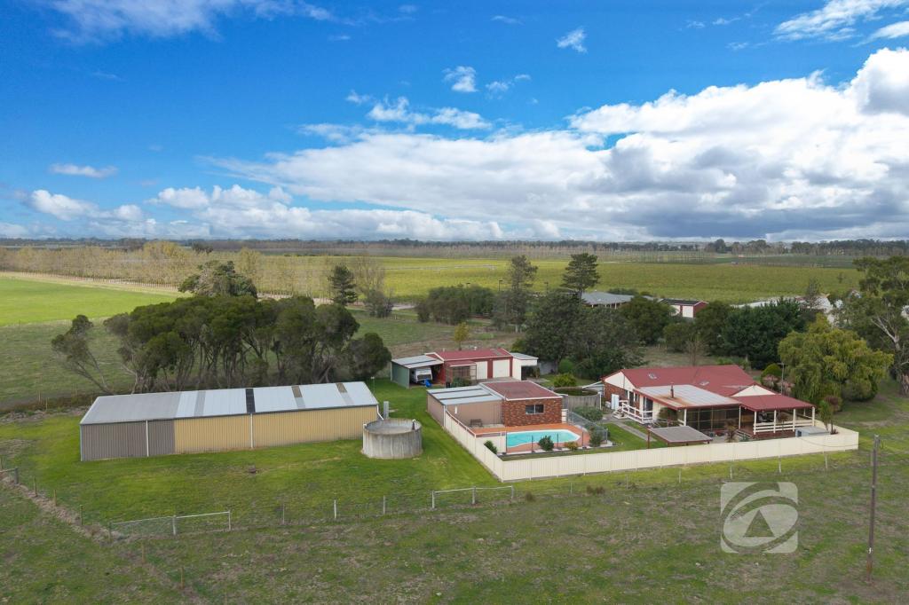 5 Whitta Lane, Nar Nar Goon, VIC 3812