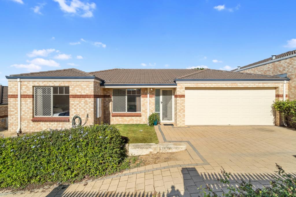 16b Drabble Rd, Scarborough, WA 6019