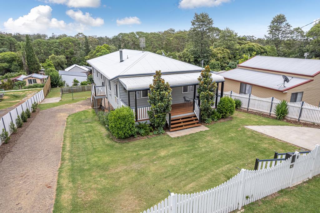 8 EDWARD ST, PECHEY, QLD 4352