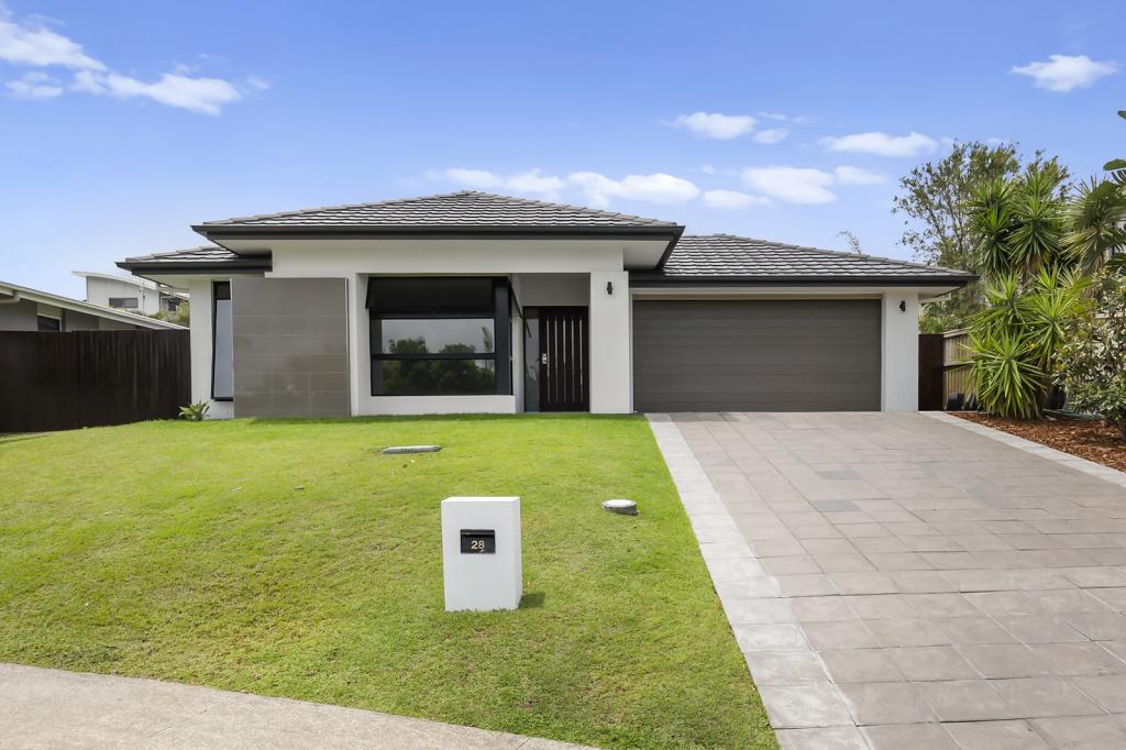 28 CALLISTEMON AVE, CASUARINA, NSW 2487