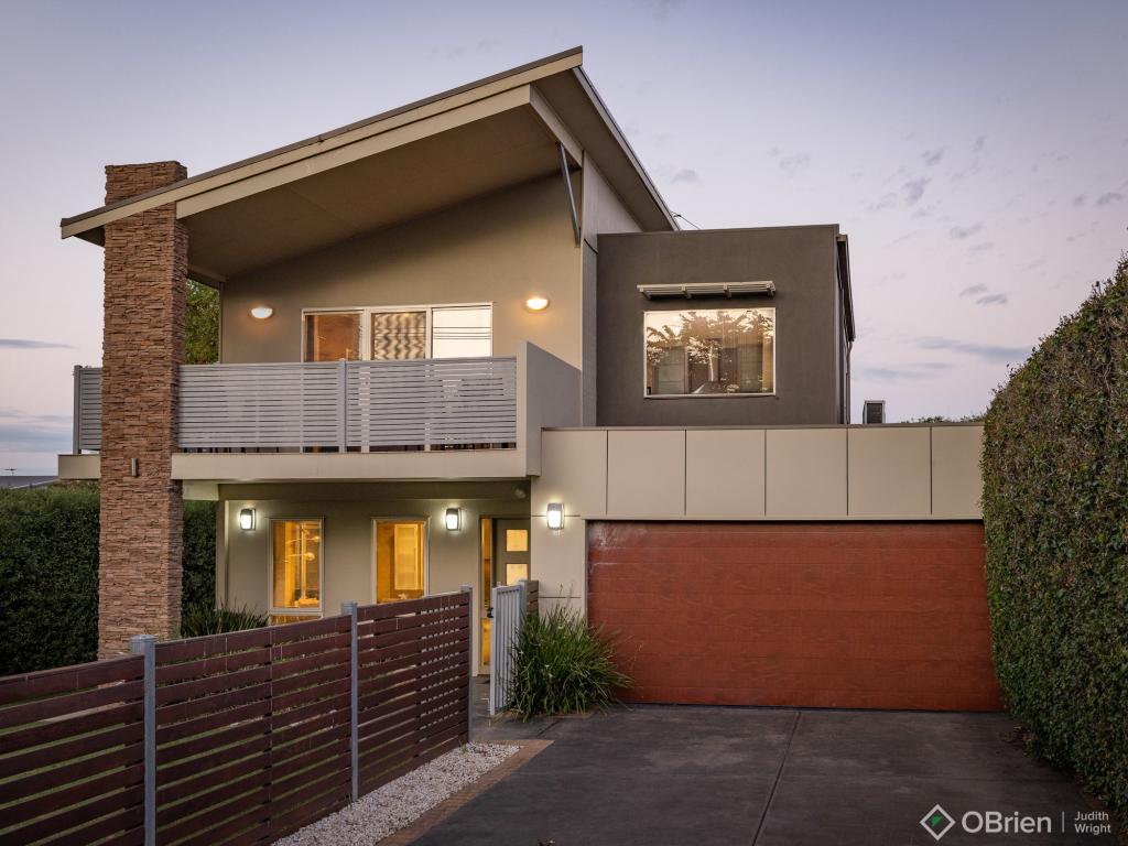 109 MCKENZIE RD, COWES, VIC 3922
