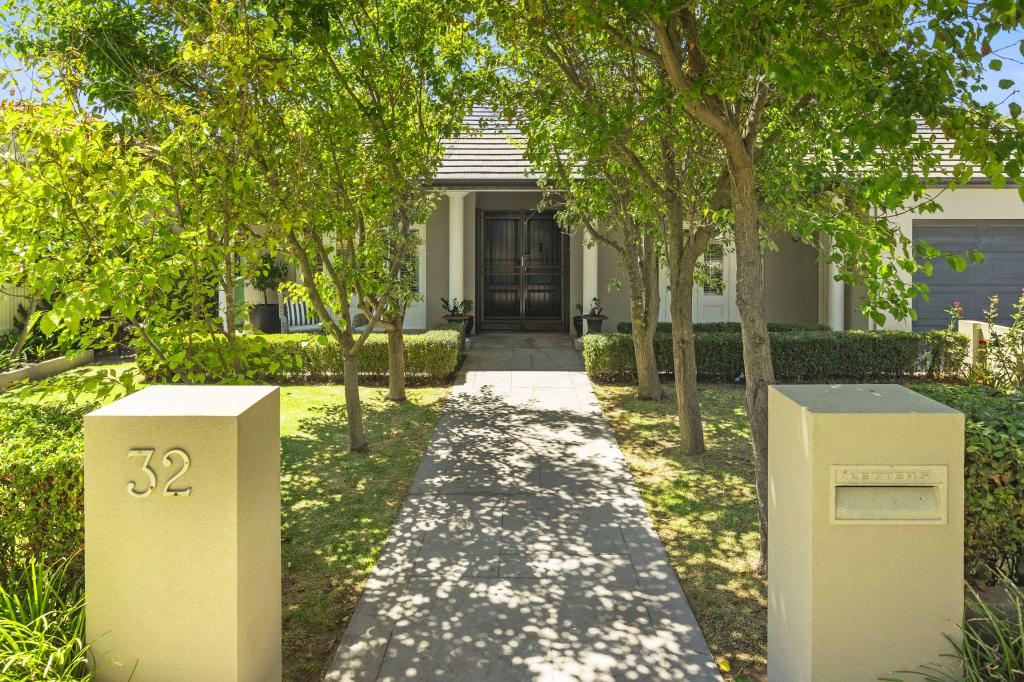 32 Waroonga Rd, Nedlands, WA 6009