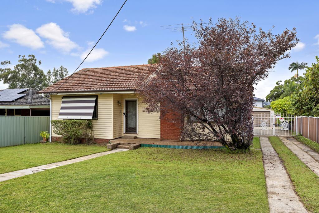 13 DAVIS RD, MARAYONG, NSW 2148