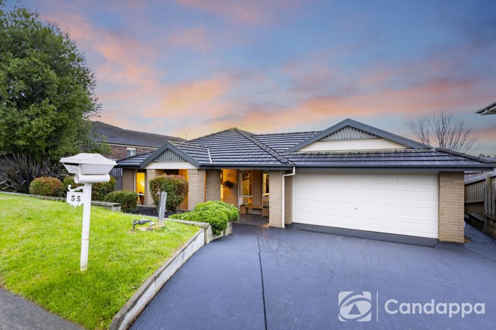 55 WALKER DR, DROUIN, VIC 3818