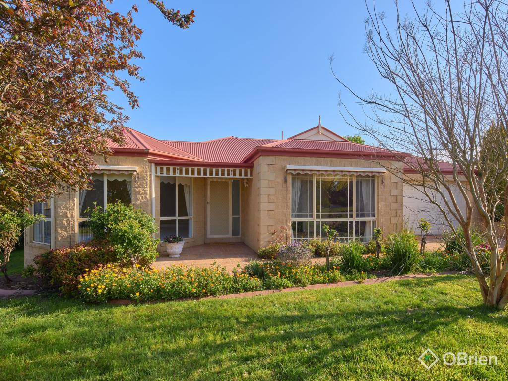 19 Bell Park Cl, Warragul, VIC 3820