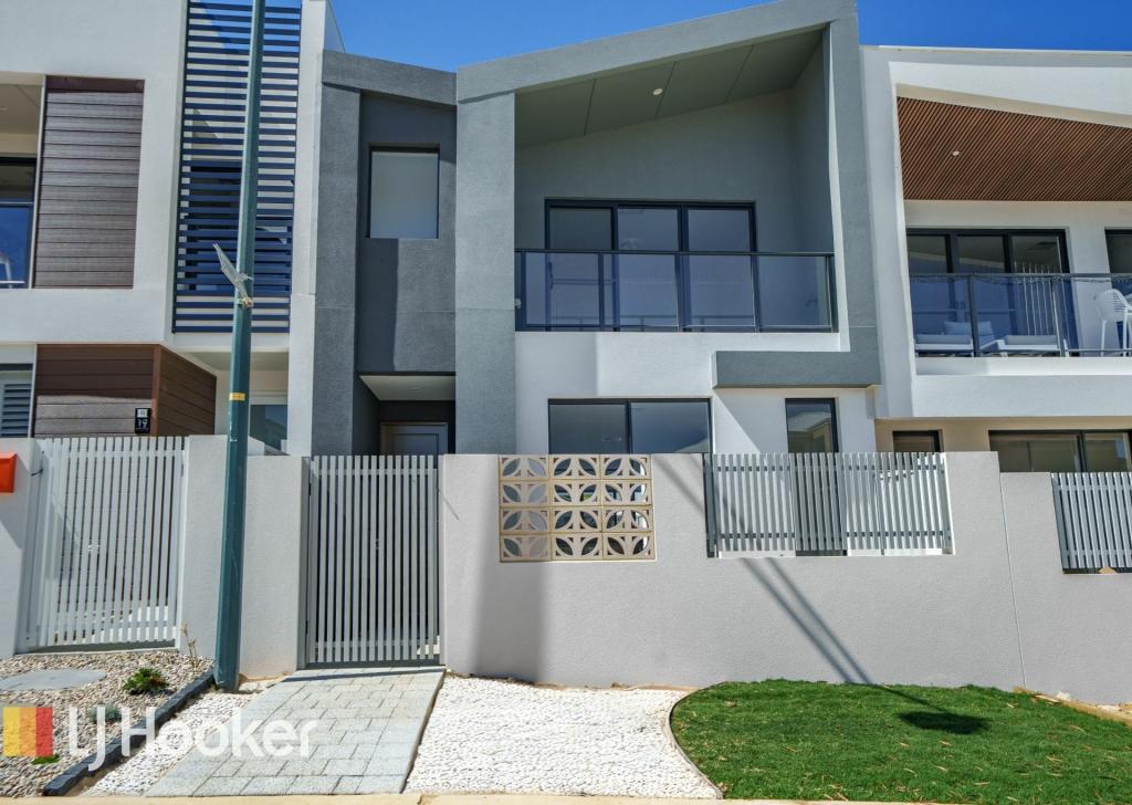 17 Mykonos View, Iluka, WA 6028