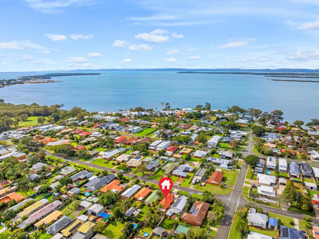 63 Cane St, Redland Bay, QLD 4165