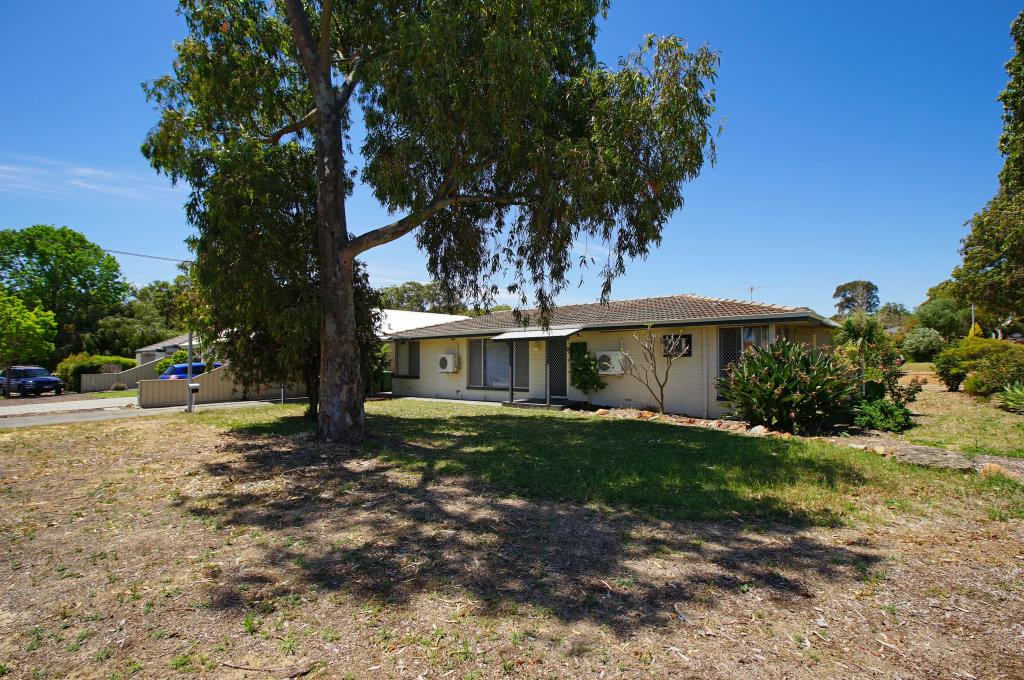 6 Copperwaite Rd, Kardinya, WA 6163