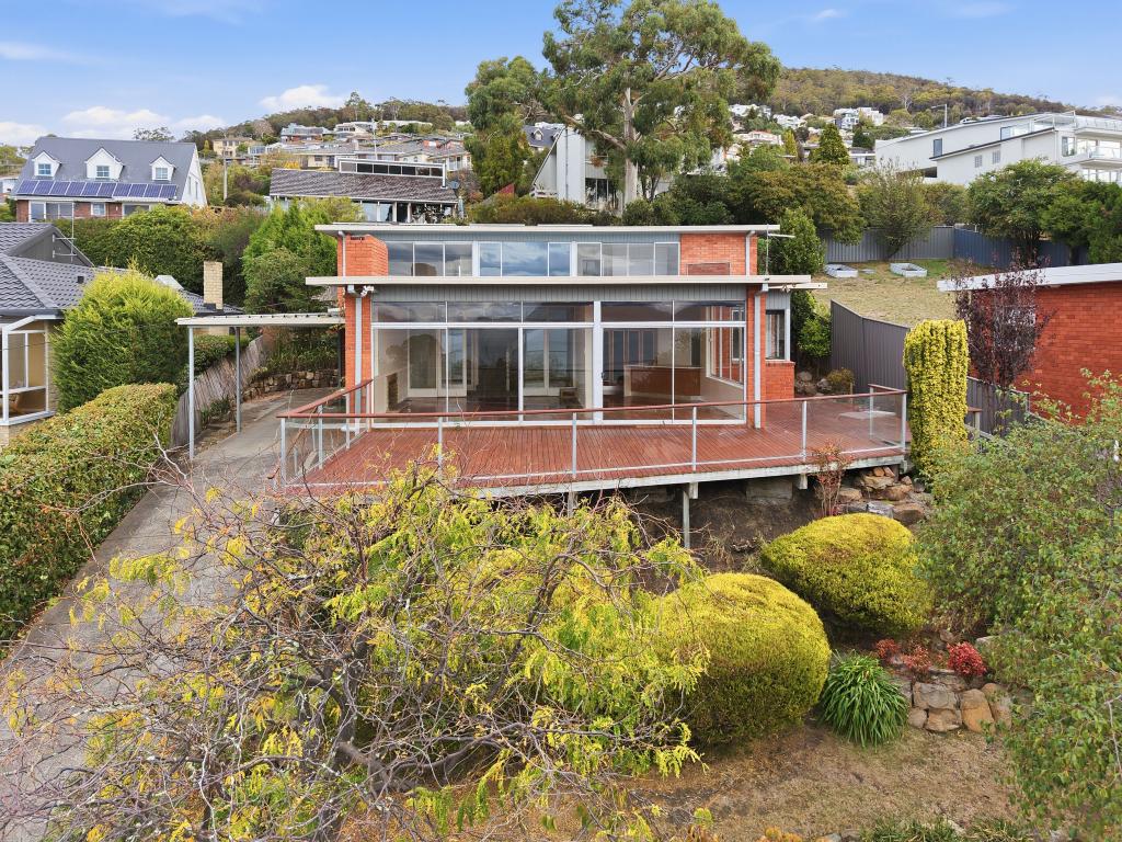 34 Coolabah Rd, Sandy Bay, TAS 7005
