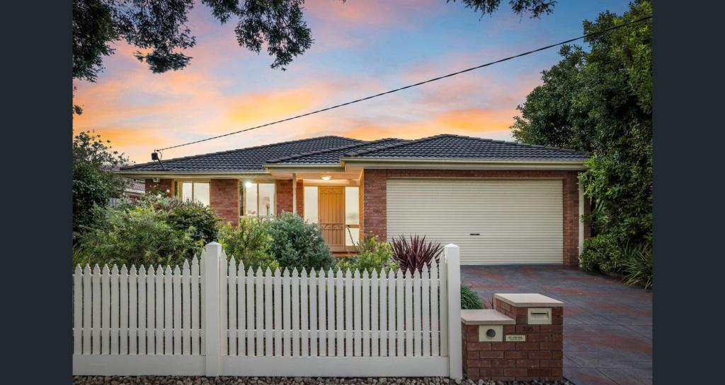 335 Spring Rd, Dingley Village, VIC 3172