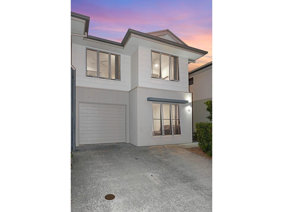 125/370 Gainsborough Dr, Pimpama, QLD 4209