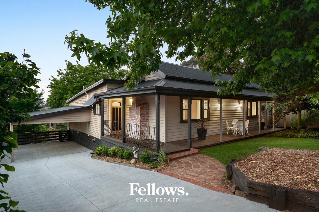 11 Innes Rd, Gembrook, VIC 3783
