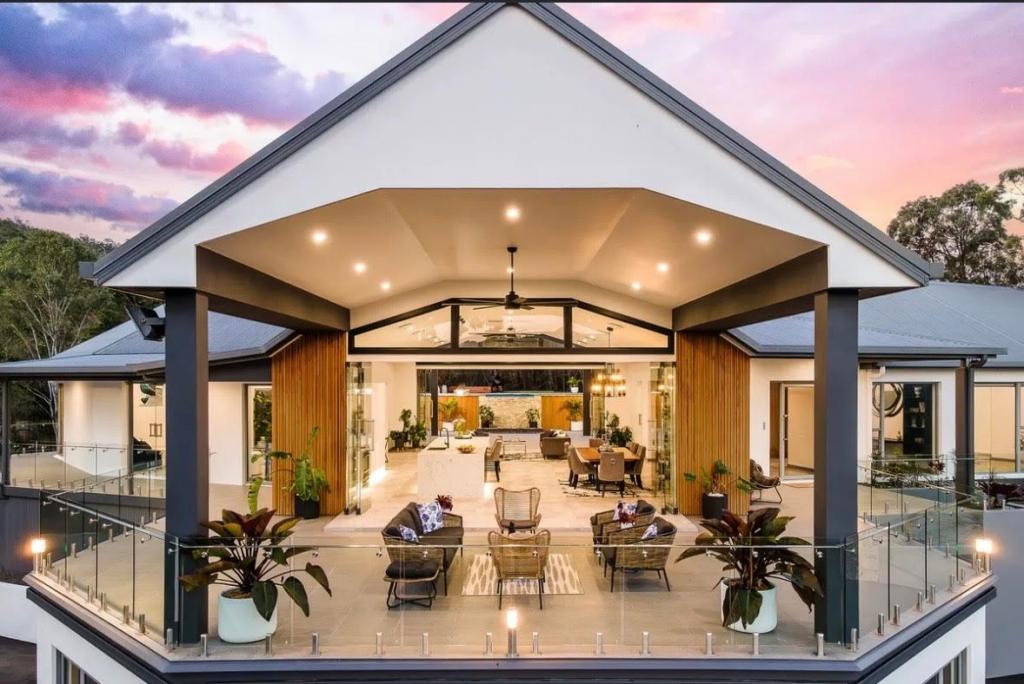 9 Woodglen Ct, Samford Valley, QLD 4520