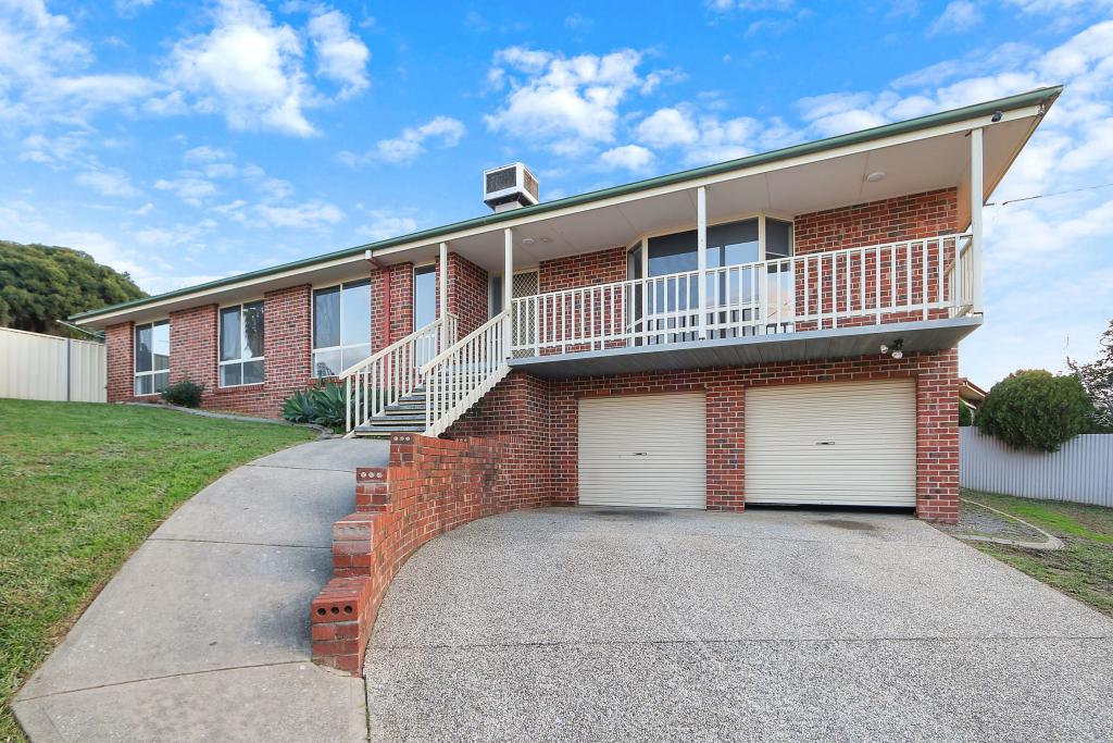 637 Pearsall St, Lavington, NSW 2641