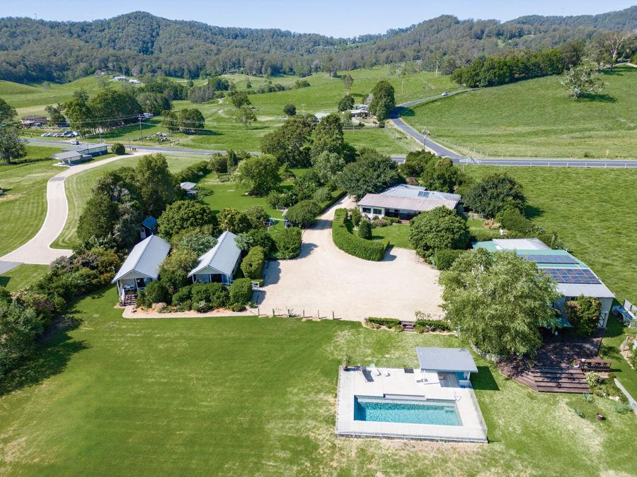 850 Waterfall Way, Fernmount, NSW 2454