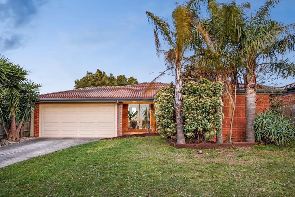 33 Willslie Cres, Berwick, VIC 3806