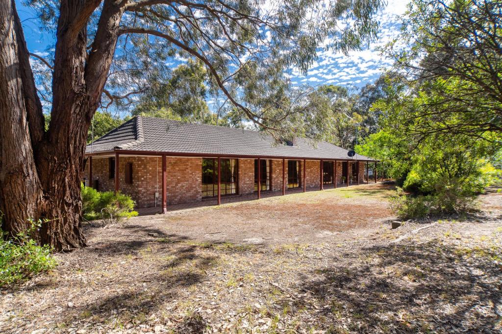 5 Sunnybank Rd, Langwarrin, VIC 3910