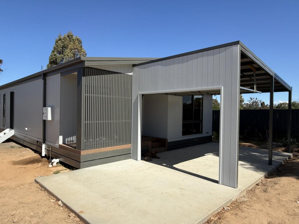 8/1449 Calder Hwy, Marong, VIC 3515