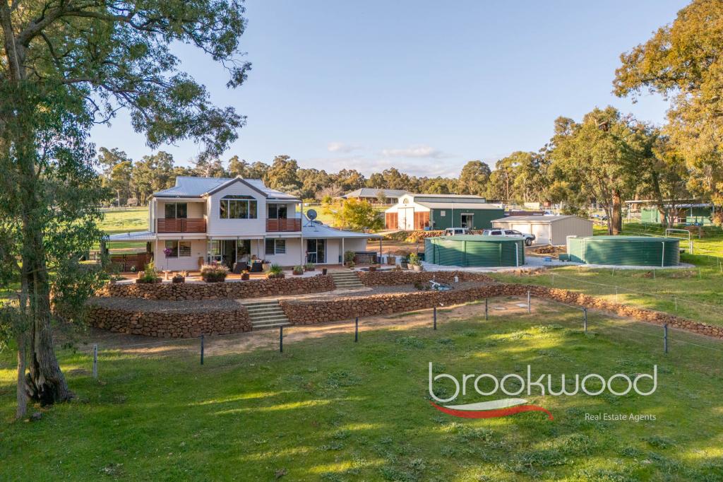 45 Strawberry Hill Dr, Gidgegannup, WA 6083