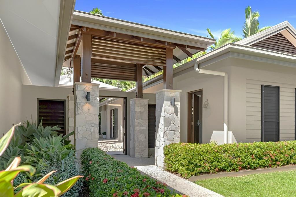 27 Lake Cl, Port Douglas, QLD 4877
