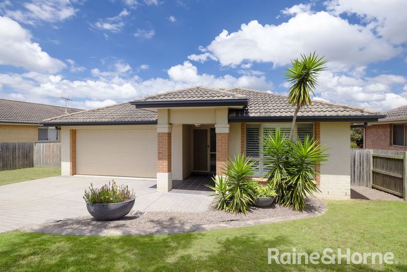 59 BIRCH GR, ABERGLASSLYN, NSW 2320