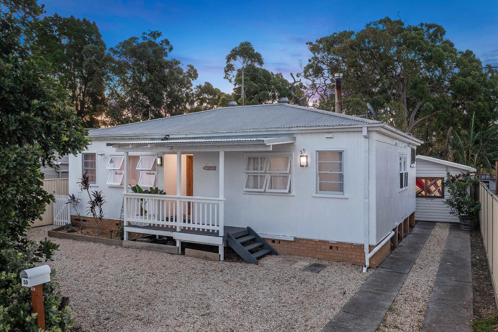 59 Billbabourie Rd, Gwandalan, NSW 2259