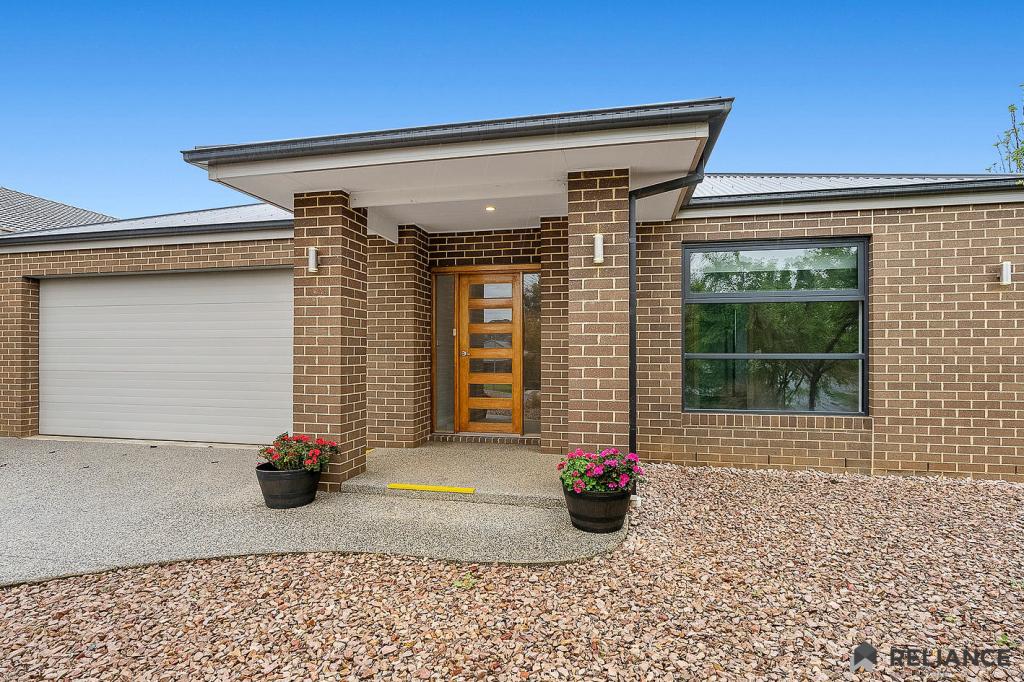 6 Mccullagh St, Bacchus Marsh, VIC 3340