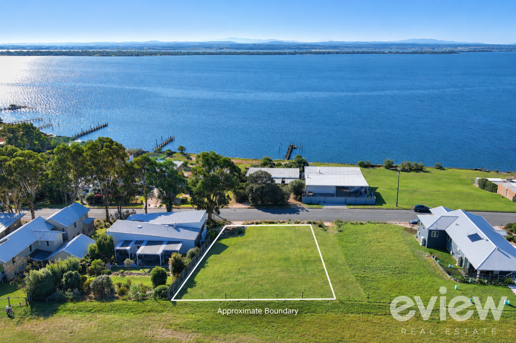 178 BAY RD, EAGLE POINT, VIC 3878