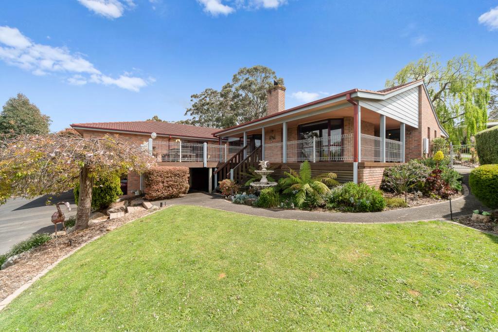 54 MOOROODUC HWY, FRANKSTON SOUTH, VIC 3199